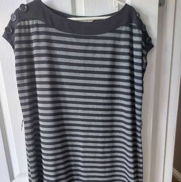 Dress -Plus Size- Casual - Picture 2 of 7